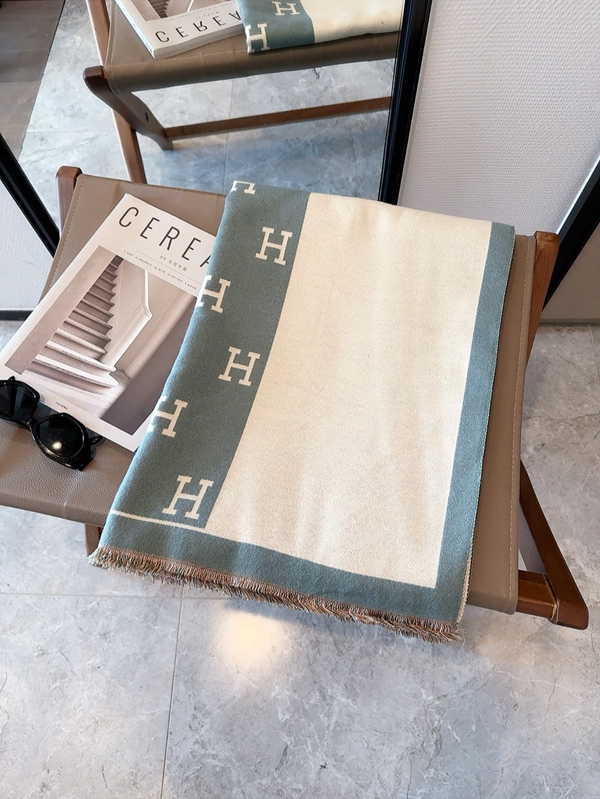 ブランドマフラー細部ディテール